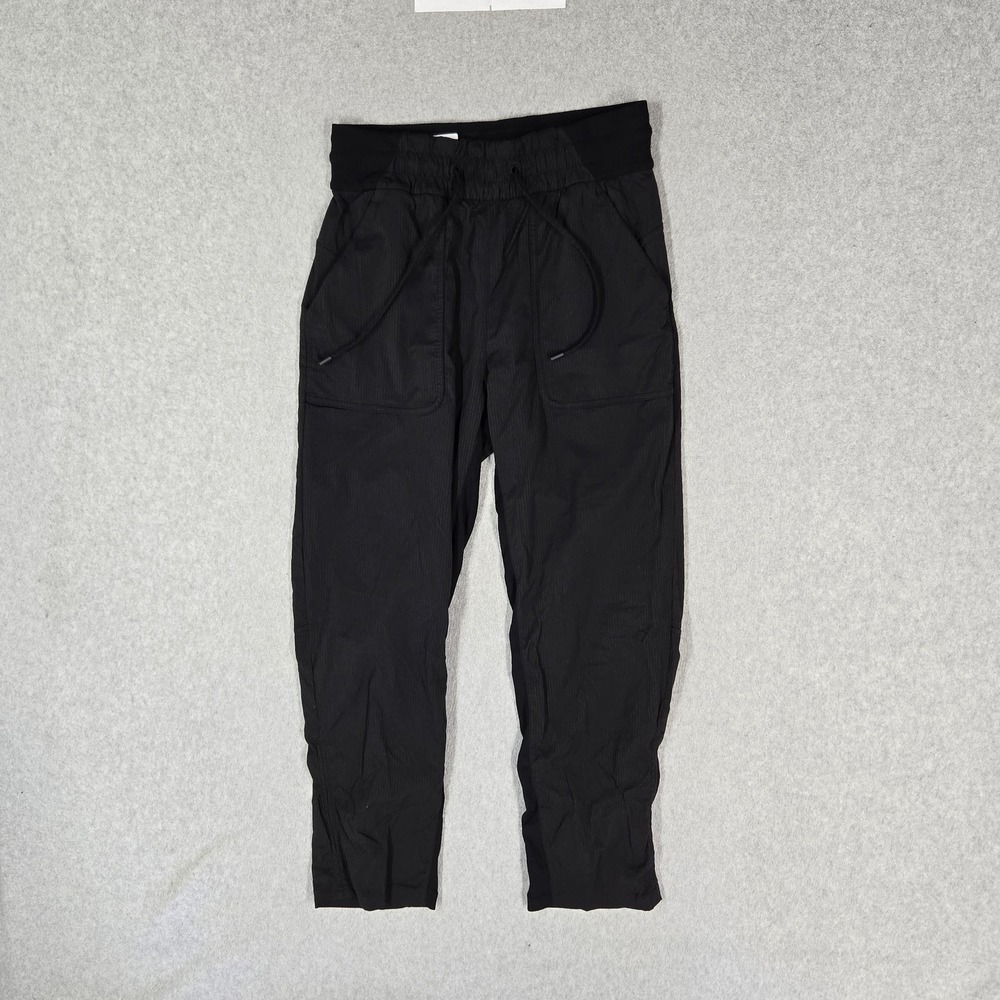 Lululemon Pants 4 Black Beyond The Studio Crop 23" Inseam Logo